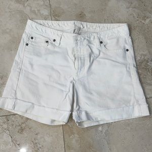 Size 6 Tommy Hilfiger white shorts